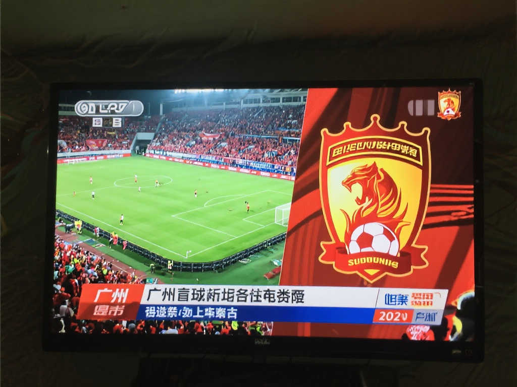 並試圖通過 並試圖通過